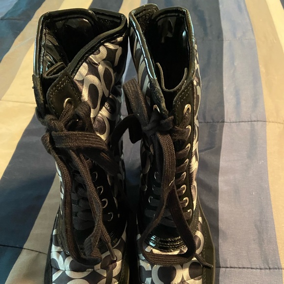Coach Boots size 7 - Picture 4 of 7